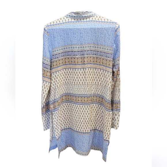 Button Down Long Sleeve Blouse - Picture 3 of 7